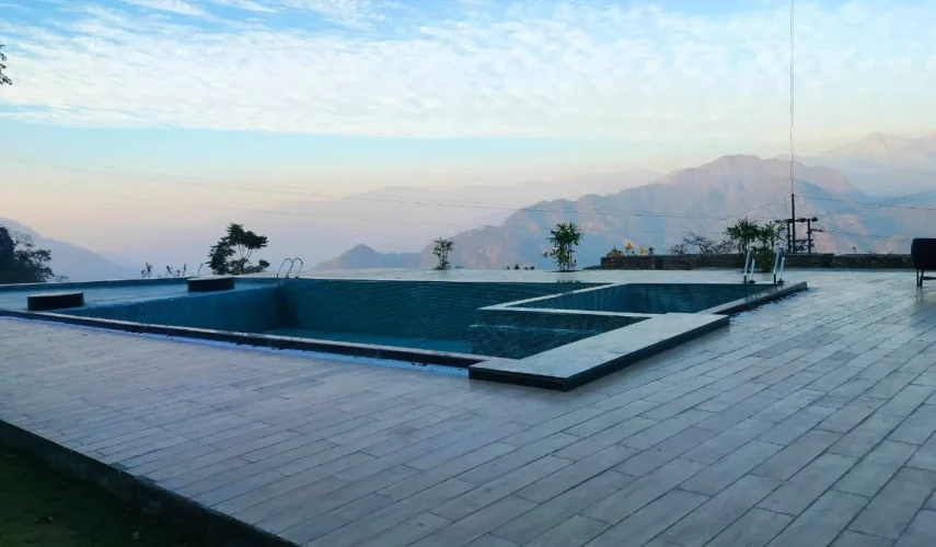 infinity-pool-1